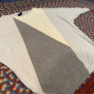 Colorblock Long Sleeve Top
